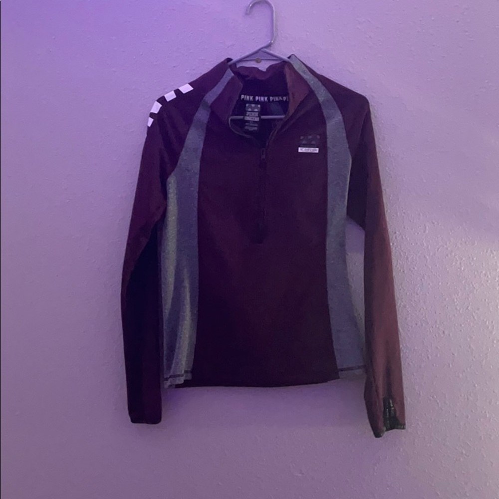 A cute maroon jacket!